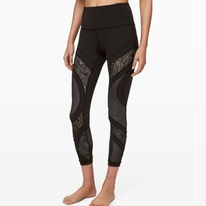 Lululemon Wunder Under Black Lace HR High Rise Tight 25" Luxtreme Legging